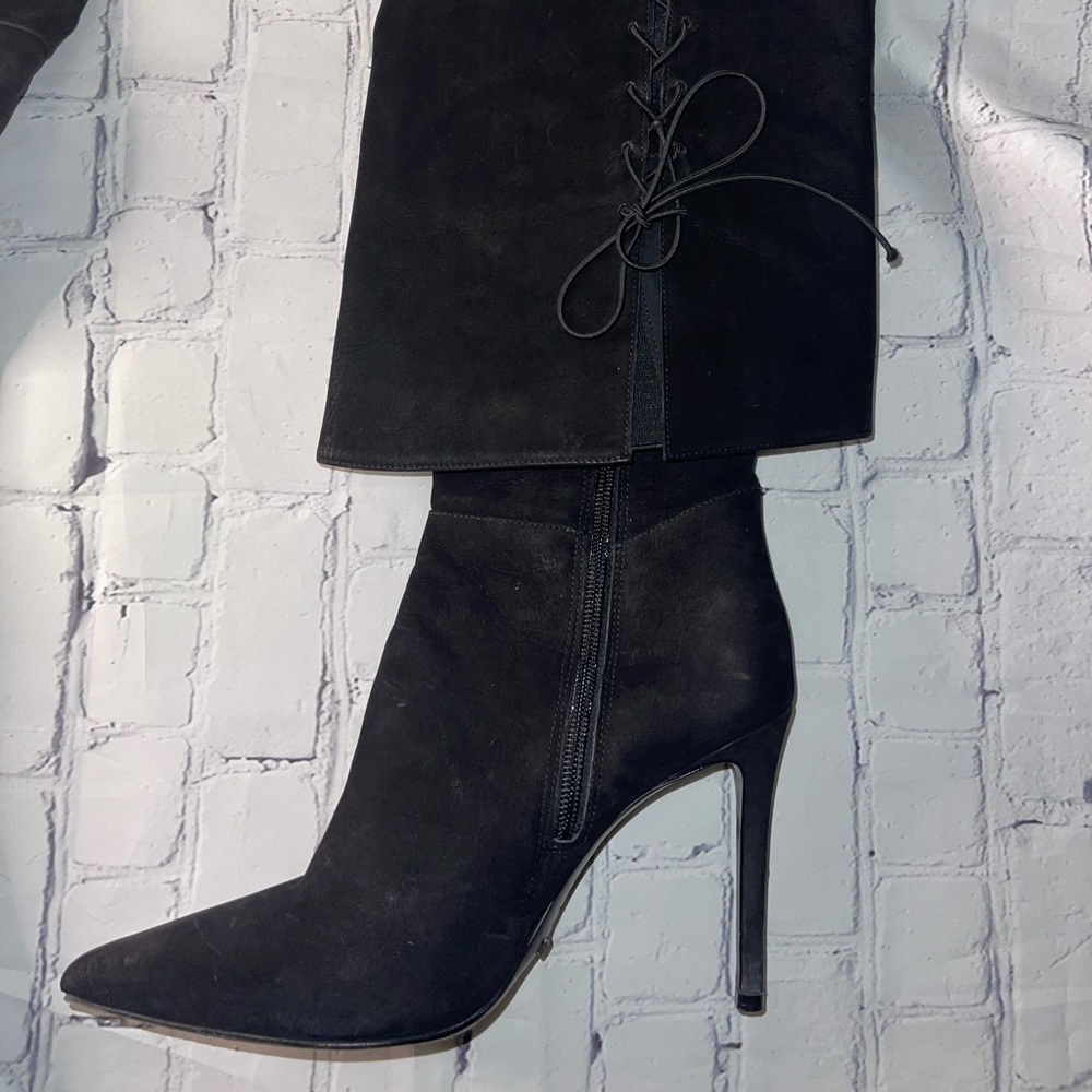Schutz boots